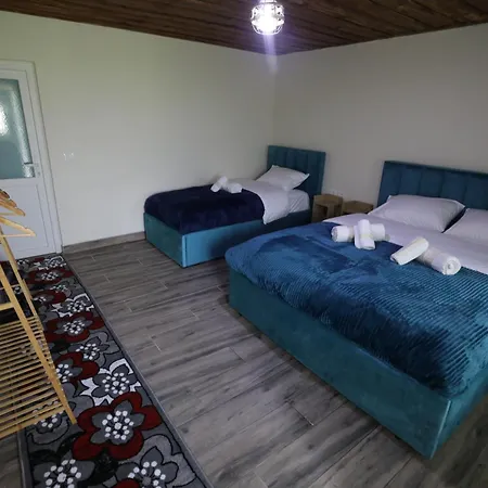 Campsite Thethi 360 Grade - & *