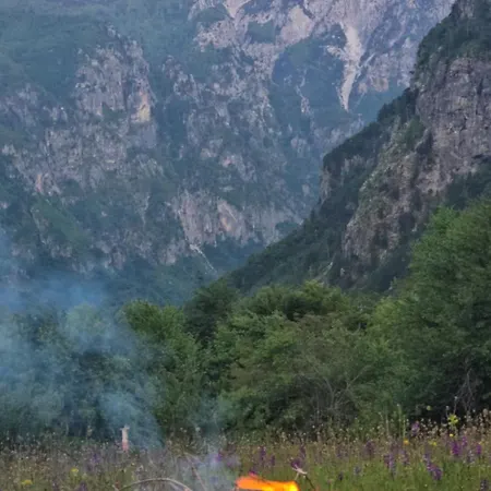 Thethi 360 Grade - & Camping Theth